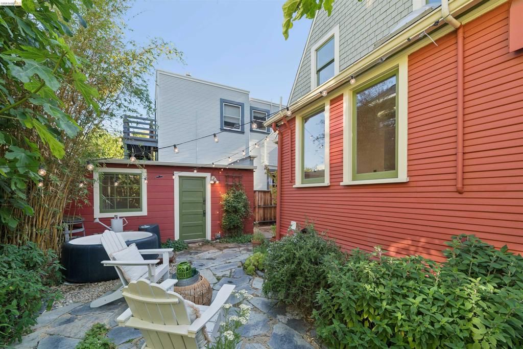 Image 47 of property listing at 2903 Wheeler St, Berkeley, CA 94705