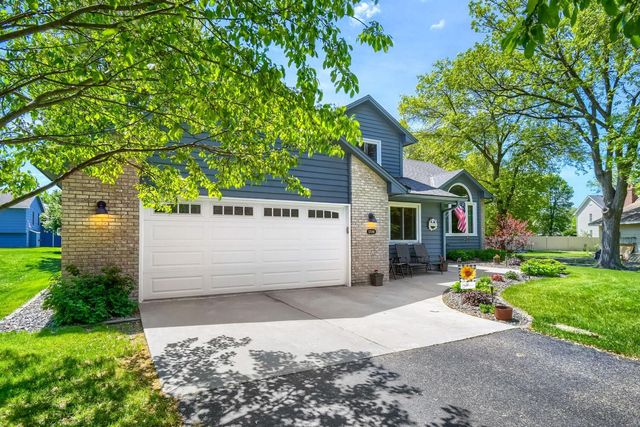 12146 Jonquil Street NW, Coon Rapids, MN 55433