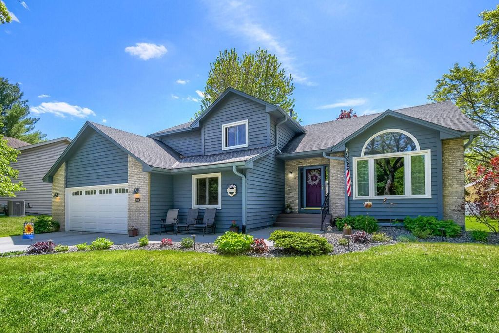12146 Jonquil Street NW, Coon Rapids, MN 55433