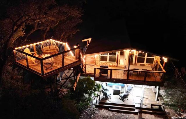 520 Lake Forest, Canyon Lake, TX 78133