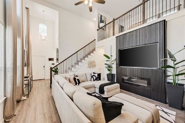 3911 Rochelle, Forney, TX 75114