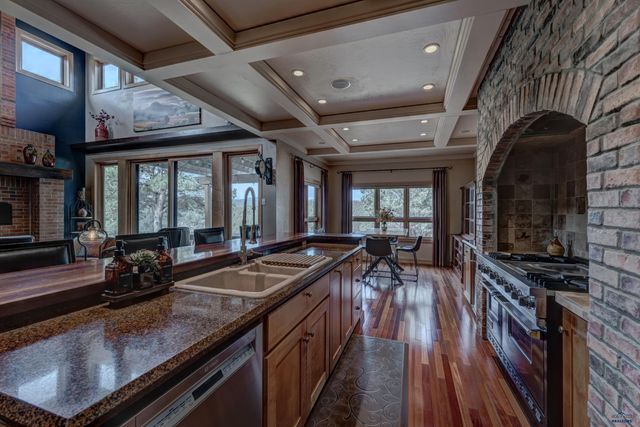 13849 MELVIN RD, Hermosa, SD 57744