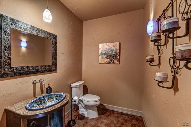 13849 MELVIN RD, Hermosa, SD 57744