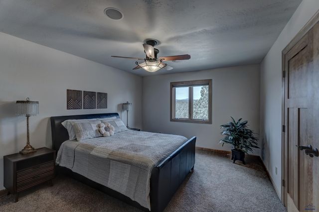 13849 MELVIN RD, Hermosa, SD 57744