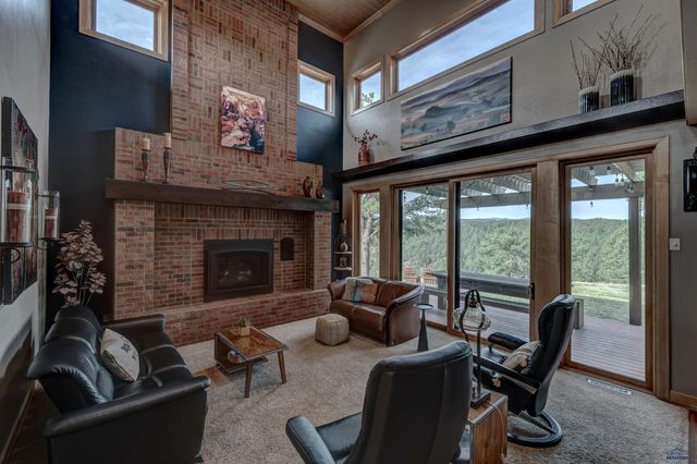 13849 MELVIN RD, Hermosa, SD 57744