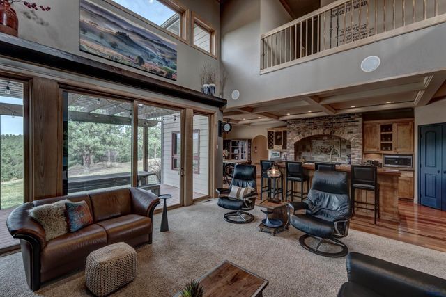 13849 MELVIN RD, Hermosa, SD 57744