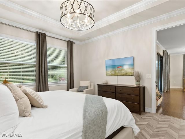 16242 Aberdeen WAY, Naples, FL 34110