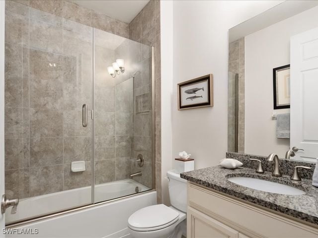 16242 Aberdeen WAY, Naples, FL 34110