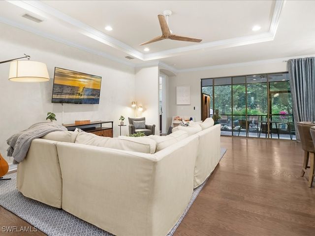 16242 Aberdeen WAY, Naples, FL 34110