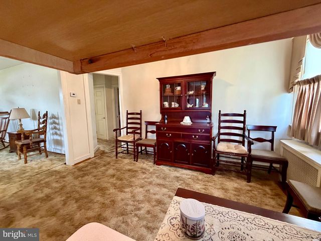 9234 GLENLOCH ST, Philadelphia, PA 19114