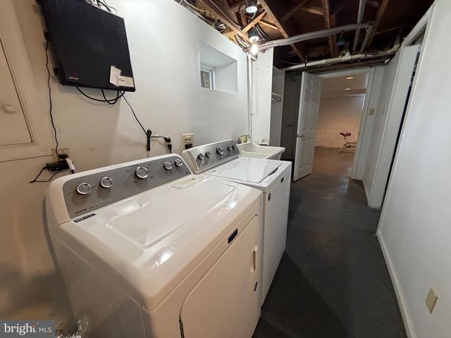 9234 GLENLOCH ST, Philadelphia, PA 19114