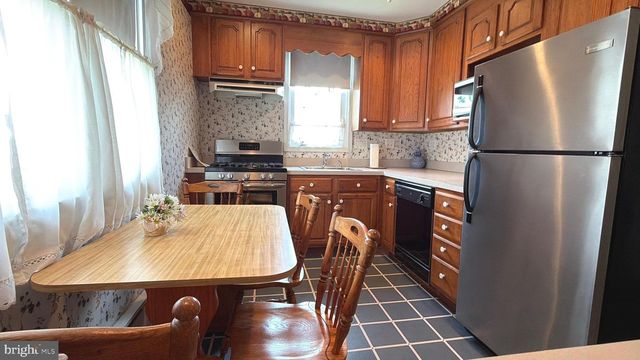 9234 GLENLOCH ST, Philadelphia, PA 19114