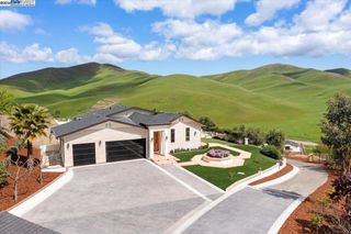 5388 Doolan Rd, Livermore, CA 94551
