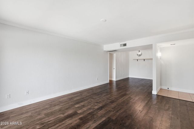 8256 E ARABIAN Trail 229, Scottsdale, AZ 85258