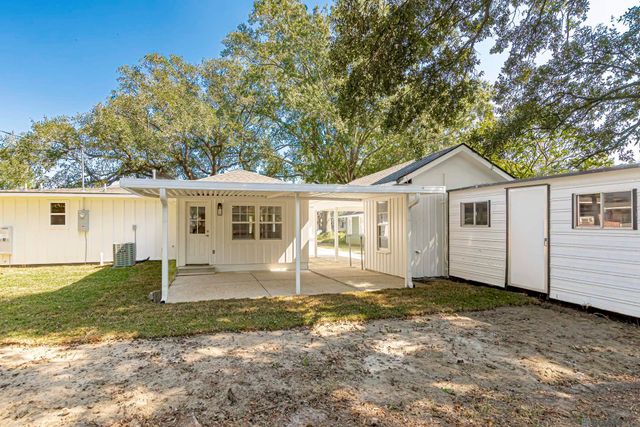 670 Finchley Ave, Baton Rouge, LA 70806