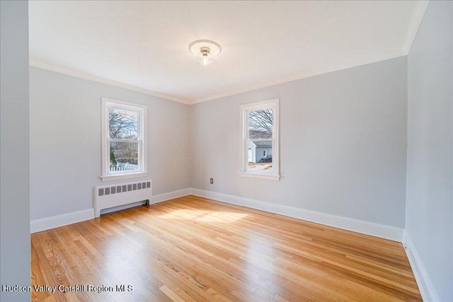 229 Bayard Street, Port Ewen, NY 12487