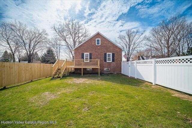 229 Bayard Street, Port Ewen, NY 12487