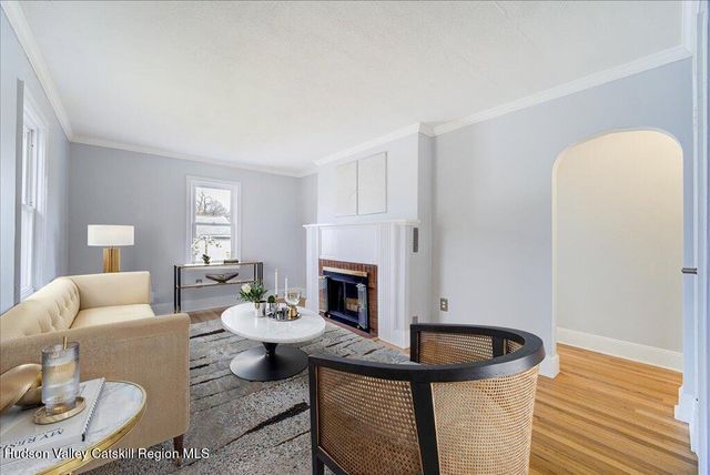 229 Bayard Street, Port Ewen, NY 12487