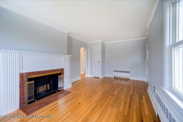 229 Bayard Street, Port Ewen, NY 12487