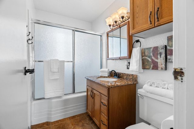 12872 N Jack Tone Road Rd, Lodi, CA 95240