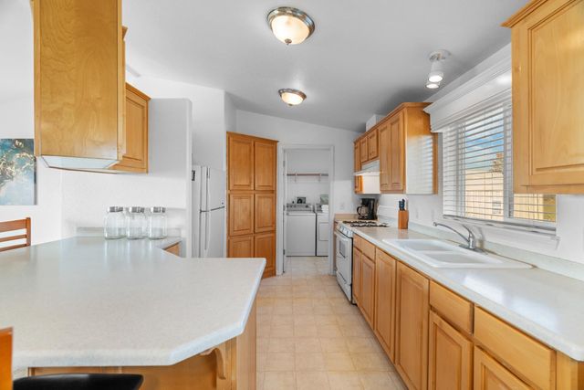 12872 N Jack Tone Road Rd, Lodi, CA 95240