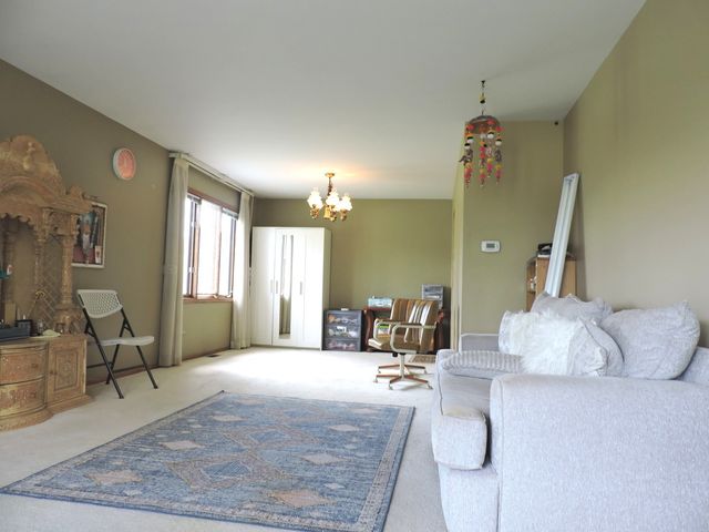 6931 Coachwood Trail, Tinley Park, IL 60477