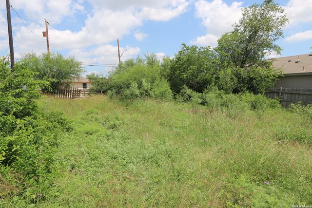 123 SURRELS AVE, San Antonio, TX 78228