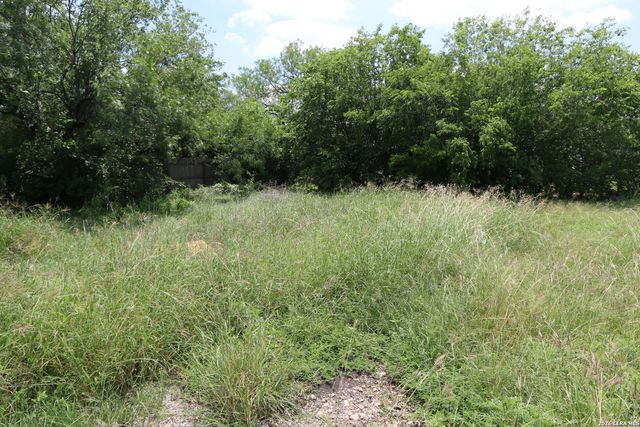 123 SURRELS AVE, San Antonio, TX 78228