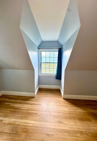 40 Lake Shore Rd SF, Boston, MA 02135