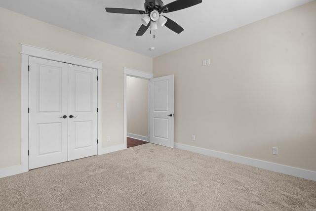 7000 Rolling Manor Drive, Benton, AR 72019