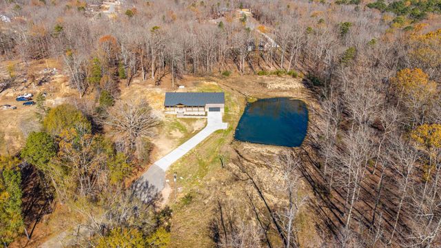 7000 Rolling Manor Drive, Benton, AR 72019