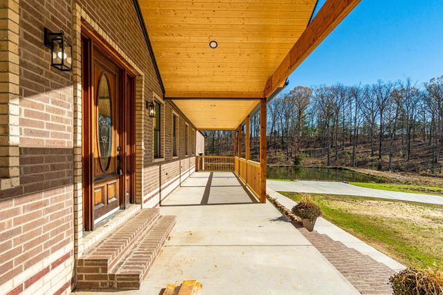 7000 Rolling Manor Drive, Benton, AR 72019