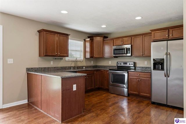 176 Graceland Trail, Elizabethtown, KY 42701