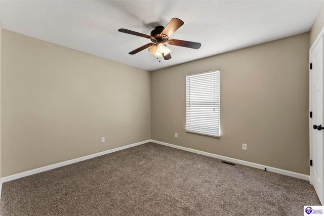 176 Graceland Trail, Elizabethtown, KY 42701