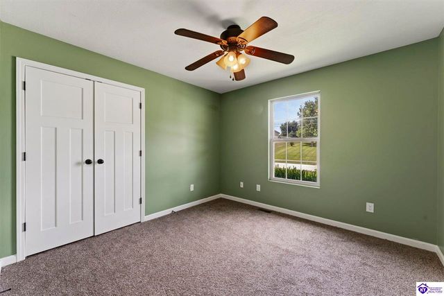 176 Graceland Trail, Elizabethtown, KY 42701