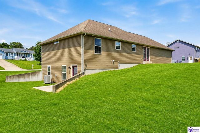 176 Graceland Trail, Elizabethtown, KY 42701