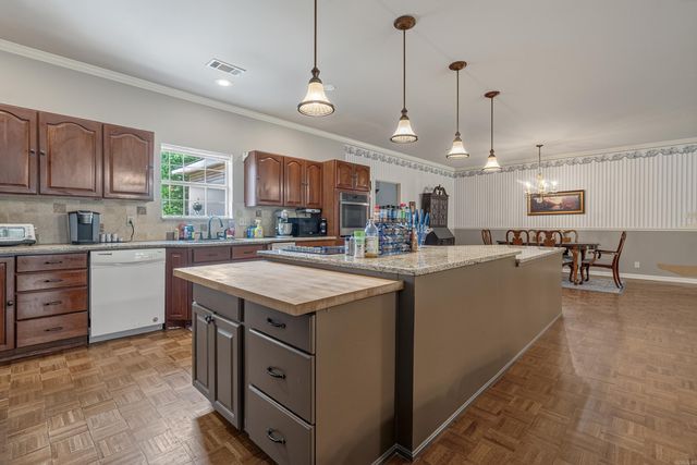 310 Melwood Street, Hot Springs, AR 71901