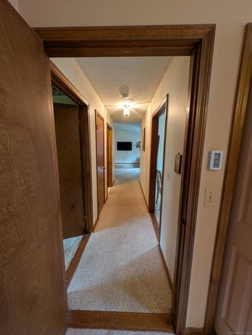 2 Cherokee Run, Bristol, CT 06001