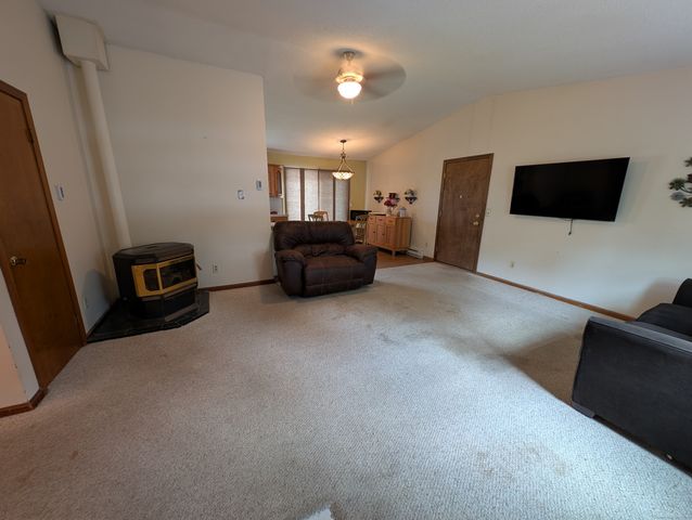 2 Cherokee Run, Bristol, CT 06001