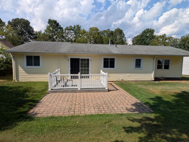 2 Cherokee Run, Bristol, CT 06001