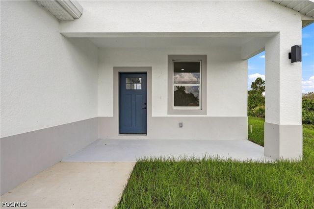 3011 54th ST W, Lehigh Acres, FL 33971