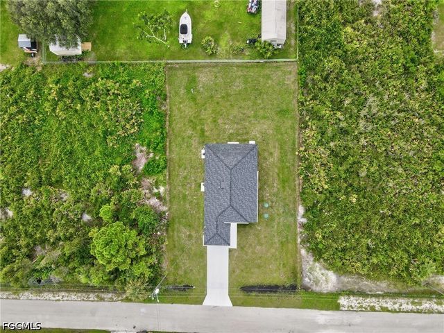 3011 54th ST W, Lehigh Acres, FL 33971