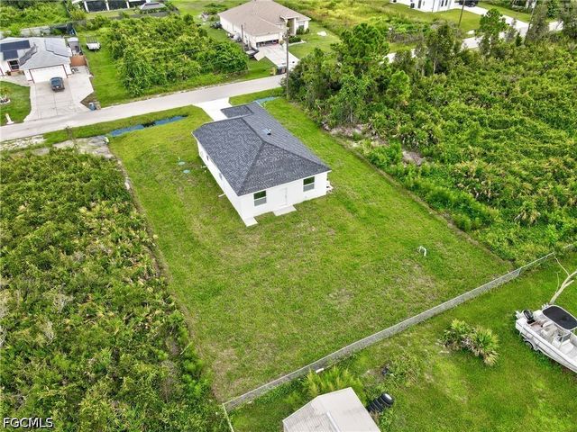 3011 54th ST W, Lehigh Acres, FL 33971