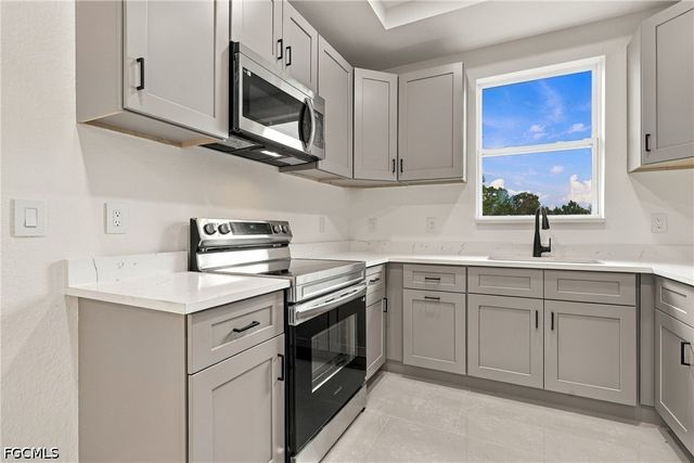 3011 54th ST W, Lehigh Acres, FL 33971