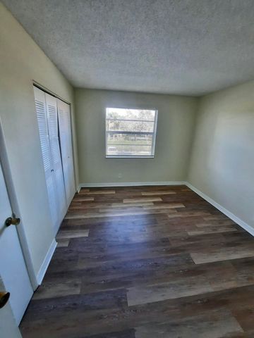 409 Executive Center Drive 208, West Palm Beach, FL 33401