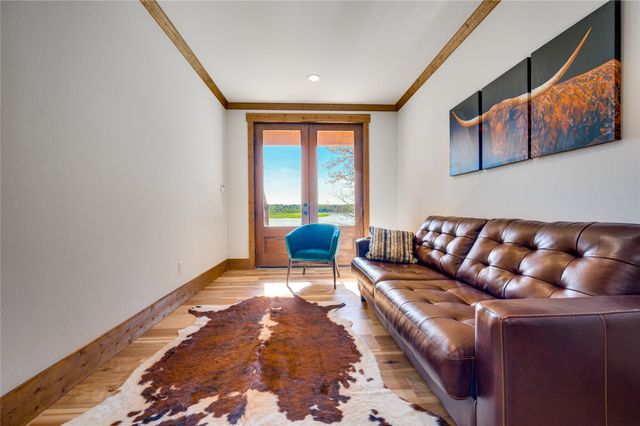 800 Camp Cypress Trail, Winnsboro, TX 75494