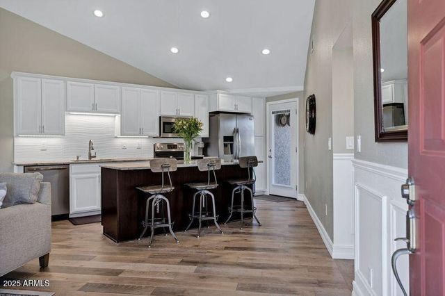 17225 N 16th Street 4, Phoenix, AZ 85022