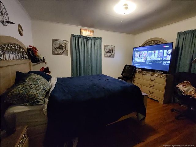 406 Courtland Drive, Sanford, NC 27330
