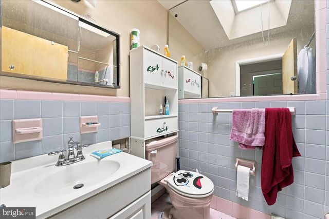 2014 BEYER AVE, Philadelphia, PA 19115