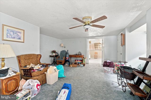 2014 BEYER AVE, Philadelphia, PA 19115
